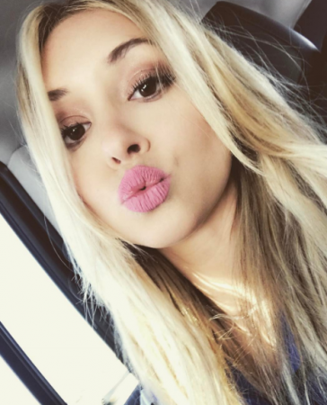 Corinne Olympios Corinne Olympios