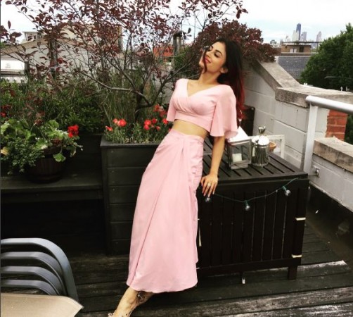 Mouni Roy Mouni Roy