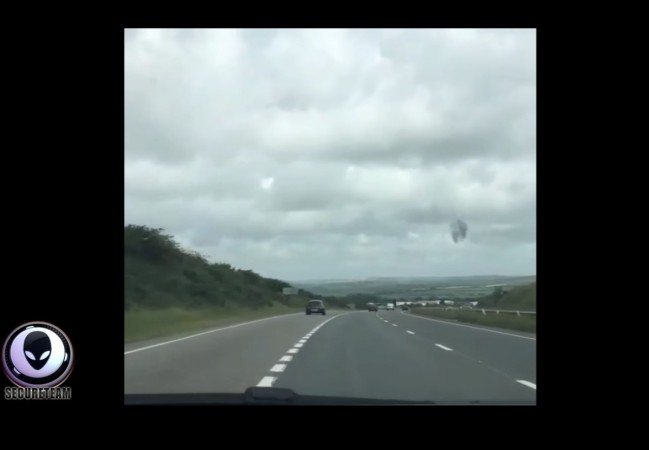 alien,ufo, spotted, mystery,UK,