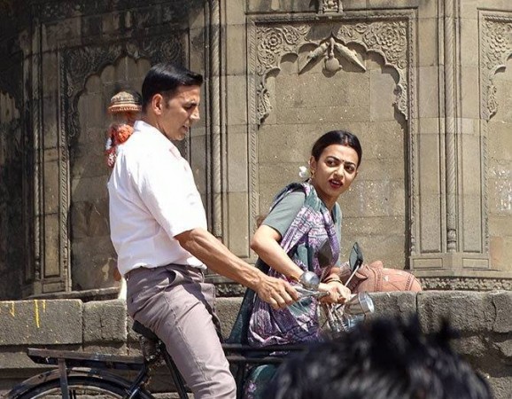 Akshay Kumar, Radhika Apte in Padman