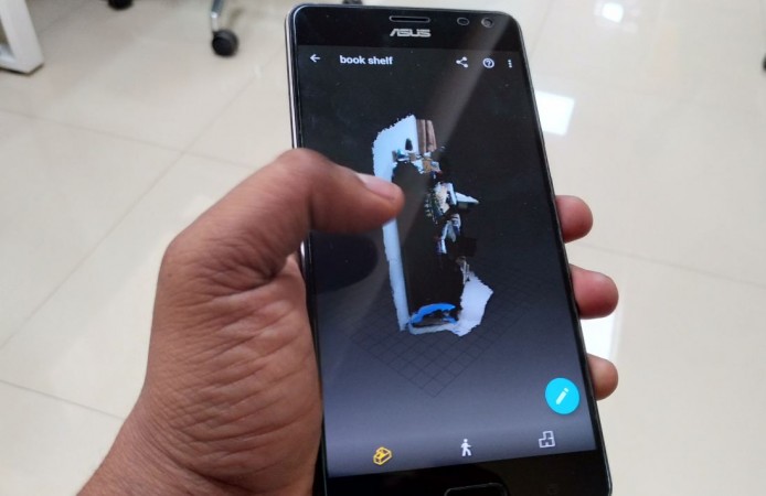 Asus Zenfone AR review: 3D scanning of Book shelf Asus Zenfone AR, Zenfone AR review, Zenfone AR first impression