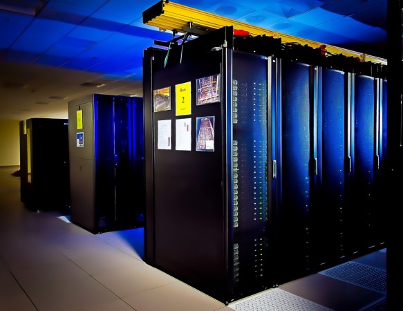 Exascale Computing: China Building World's Next Fastest Supercomputer ...