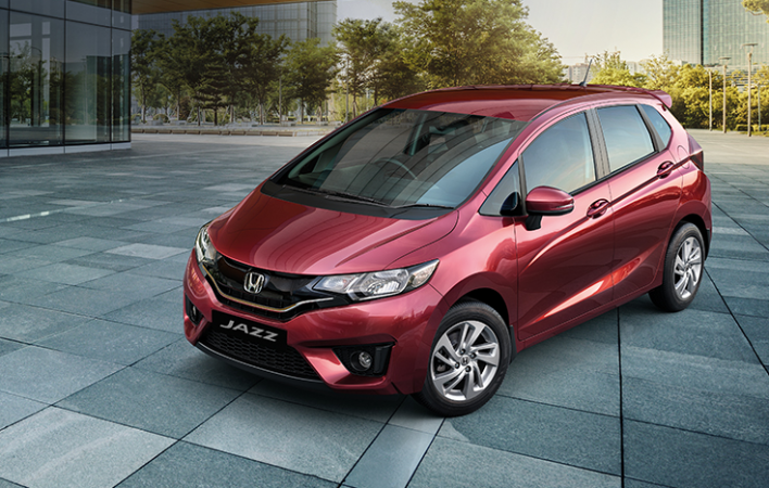 Honda Jazz facelift was unveiled in 2017. Honda Jazz