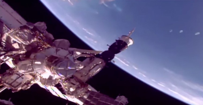 Alien portal below the International Space Station (ISS) Alien portal
