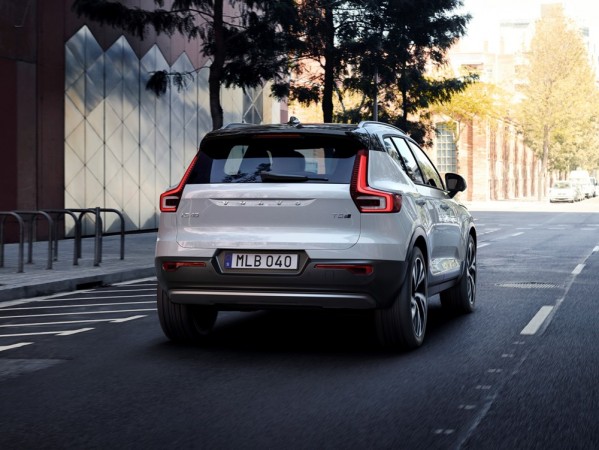 The overall design of Volvo XC40 has been heavily influenced by the flagship XC90 Volvo XC40