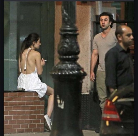 Ranbir Kapoor and Mahira Khan leaked photo Ranbir Mahira