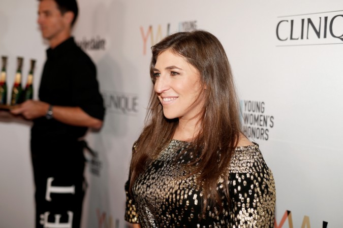 Mayim Bialik at the Young Women's Honours. mayim