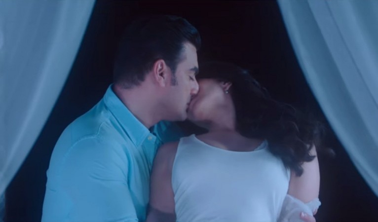 Arbaaz Khan and Sunny Leone kiss in Tera Intezar Sunny Leone Arbaaz Khan
