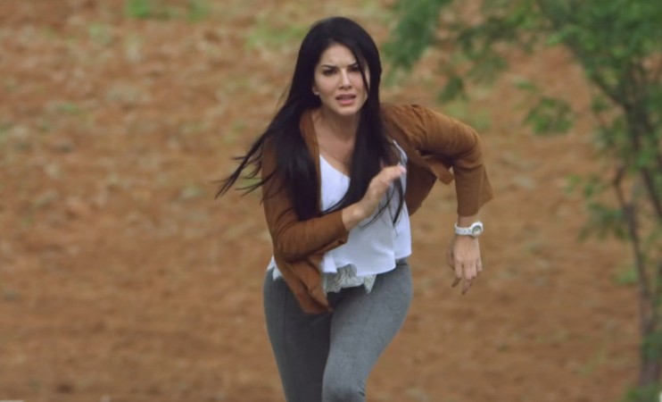 Sunny Leone in Tera Intezar Sunny Leone