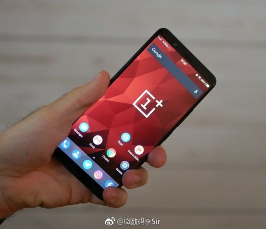 The leaked image of OnePlus 5T showing extremely thin bezels. OnePlus 5T