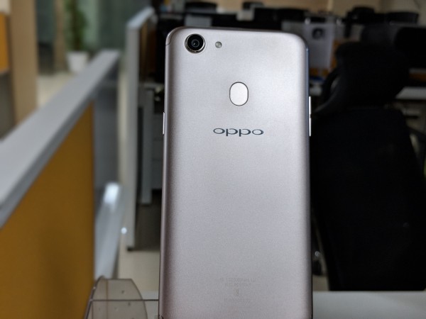 OPPO F5 Review OPPO F5 Review