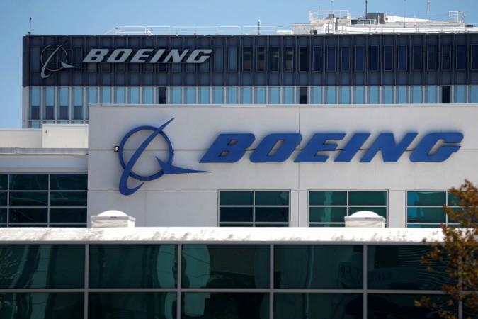  Boeing "title =" Boeing has found propelling leaks in its escape pod during testing "width =" 660 "height =" auto "/> </figure>
<p><figcaption clbad=