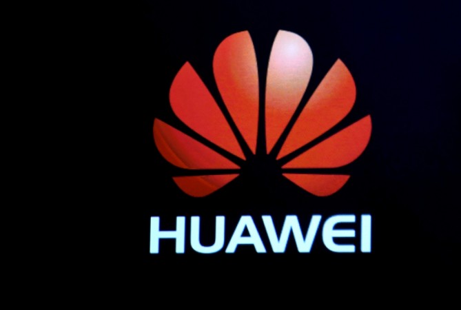 Huawei has released a new video showing its new fast-charging technology, is the company prepping up something new for MWC 2018? Latest Consumer Technology Products On Display At CES 2017