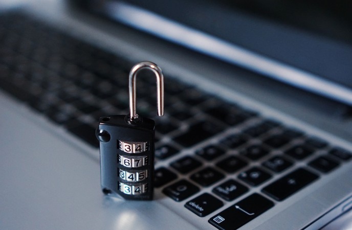 A Melbourne-based school boy hacks in to Apple computer network. Macbook lock