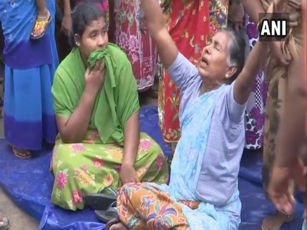 Families of the fishermen mourn and blame the Kerala state authorities over not warning them of the cyclone heading towards the coastal belt. fish family 11111