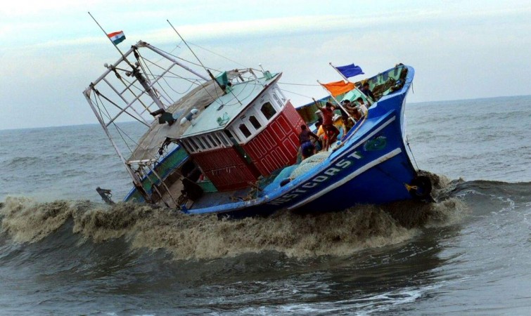 Cyclone Ockhi: Kerala CM announces compensation to the victims in the state. Cyclone Ockhi, Kerala