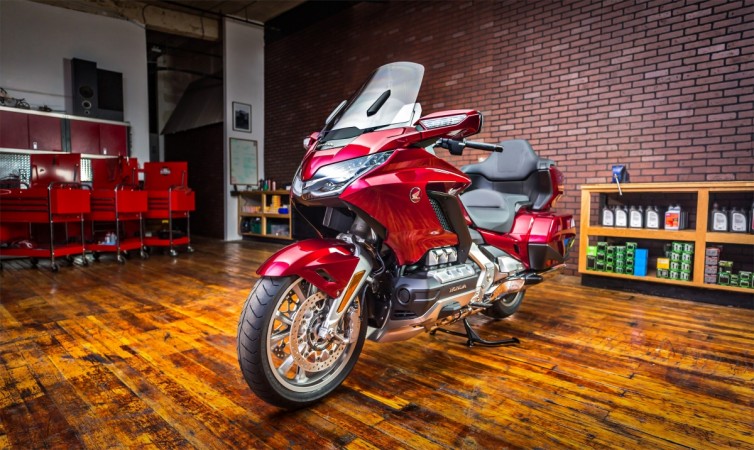 2018 Honda Gold Wing offered in two variants - Gold Wing and Gold Wing Tour 2018 Honda Gold Wing, 2018 Honda Gold Wing India