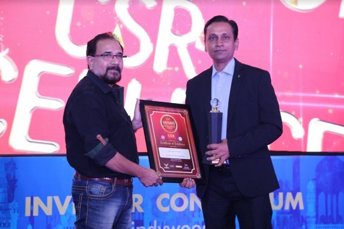 Sabu Cyril distributes Indywood CSR Excellence Awards 2017 Sabu Cyril distributes Indywood CSR Excellence Awards 2017