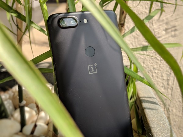 <span>OnePlus</span> 5T Review OnePlus 5T Review