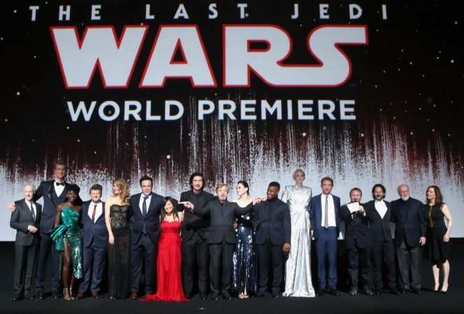 The cast and crew of Star Wars: The Last Jedi at the world premiere in The Shrine Auditorium. Star Wars the last jedi