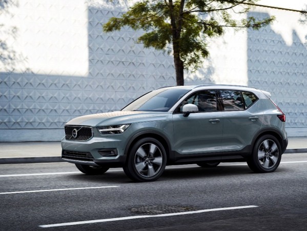 Volvo XC40 carries over the design DNA of flagship XC90. Volvo XC40