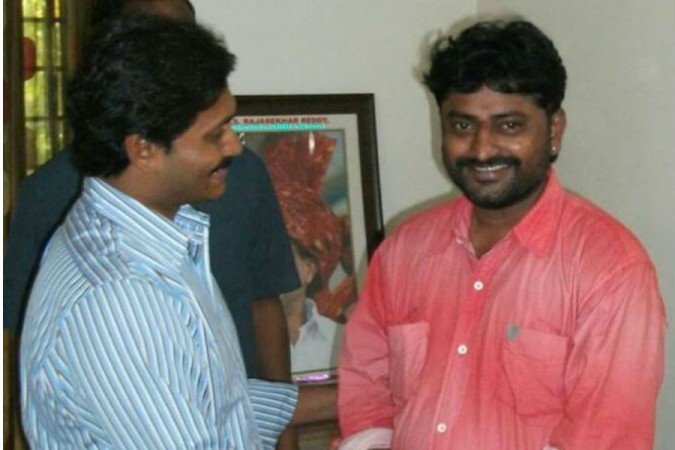 Tiyyagura Venkat Reddy with YS Jaganmohan Reddy Tiyyagura Venkat Reddy with YS Jaganmohan Reddy