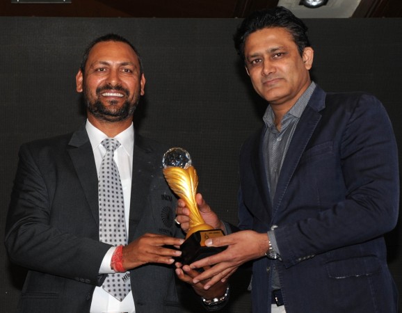 File photo of India hockey women's team coach Harendra Singh and Anil Kumble at SWAB Awards 2017. Anil Kumble