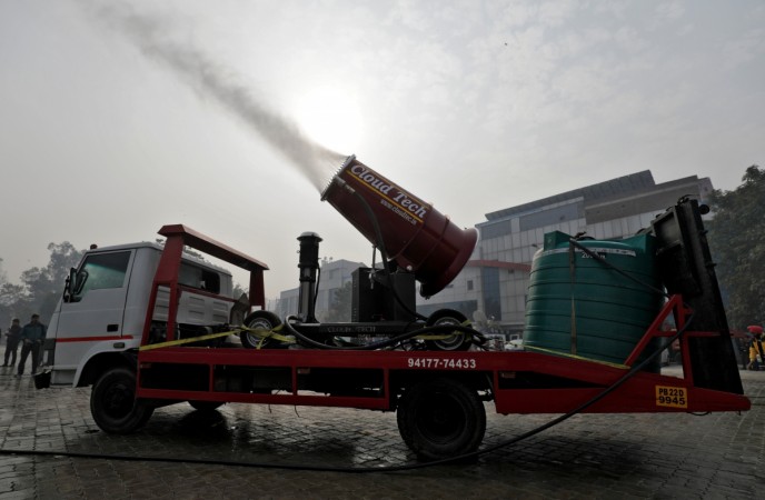 An ANTI SMOG GUN