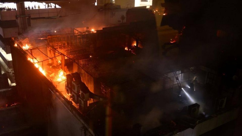 Massive fire broke put in Mumbai's Kamala Mills on Friday, December 29, 2017 Mumbai fire- kamala mills
