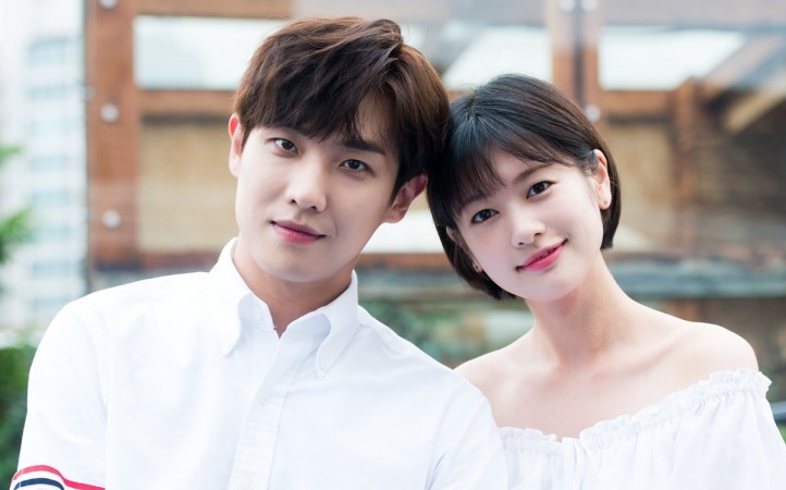 Znalezione obrazy dla zapytania Jung So Min and Lee Joon