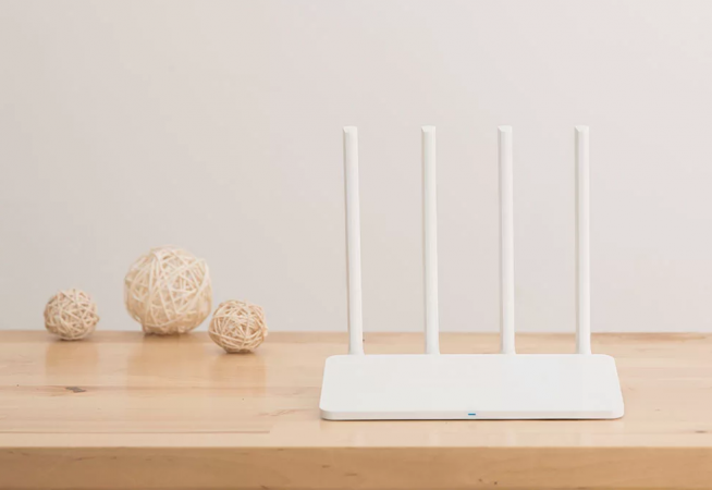 Xiaomi's Mi Router 3C employs a very minimalist design with four high-performance antennas offering a large connectivity range. Mi Wi-Fi Router 3C