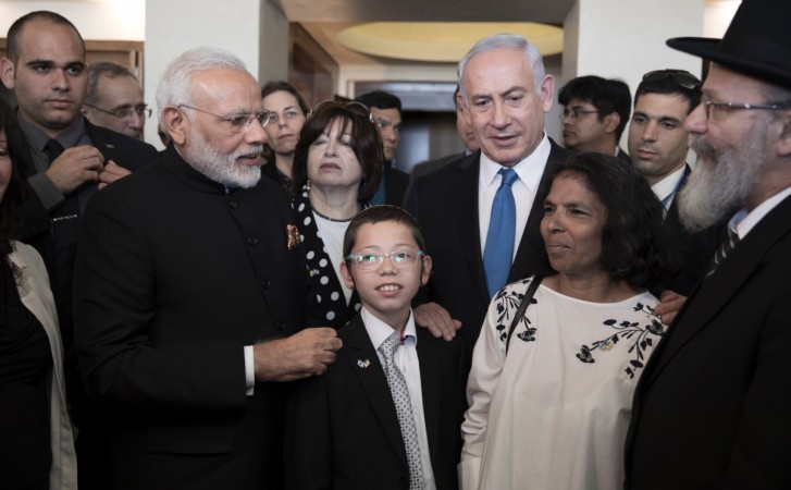 Modi meets Moshe in Israel. Modi moshe