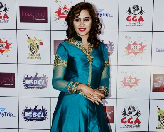 Former Bigg Boss 11 contestant Arshi Khan resigns from Congress. Arshi Khan