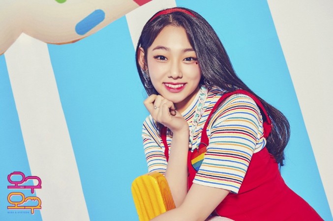 South Korean singer and gugudan member Mina Gugudan Mina