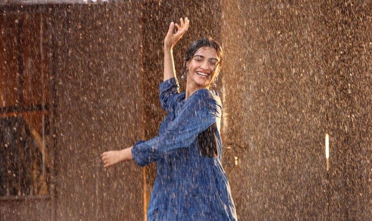 Sonam Kapoor in PadMan Sonam Kapoor in PadMan
