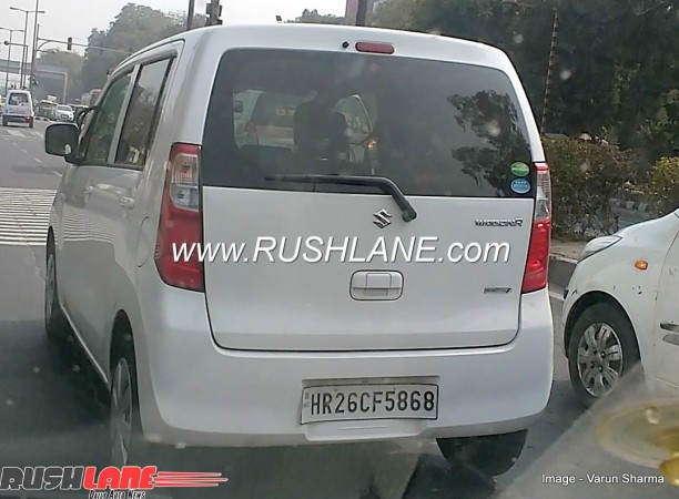 2018 Maruti Suzuki WagonR gets a plain design at the rear 2018 Maruti Suzuki WagonR