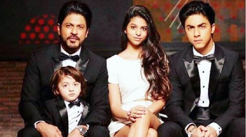 Shah Rukh Khan, AbRam, Suhana, Aryan Shah Rukh Khan, AbRam, Suhana, Aryan