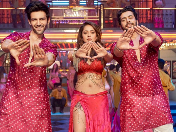 Sonu Ke Titu Ki Sweety crosses Rs 100 crore at box office Sonu Ke Titu Ki Sweety