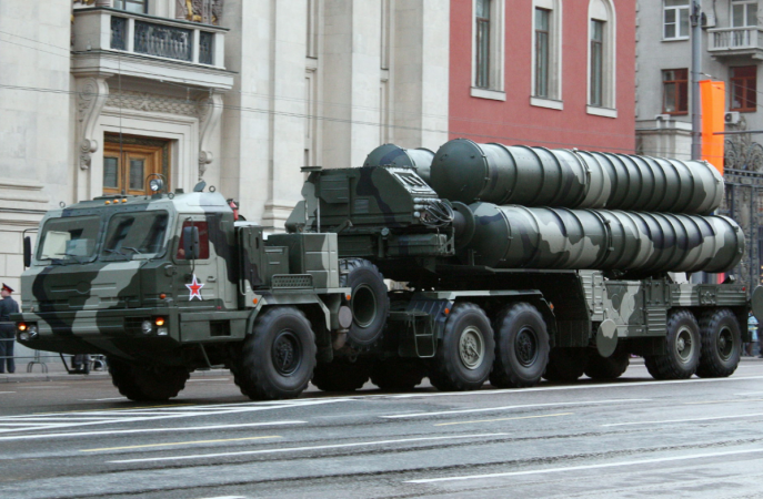 Notably, Senior US government officials have repeatedly warned India of sanction under CAATSA that curtails purchase from Russia, Iran and Korea but India is going ahead with the deal with its all-weather ally S400 Triumf, missile, Russia, India, defense deal