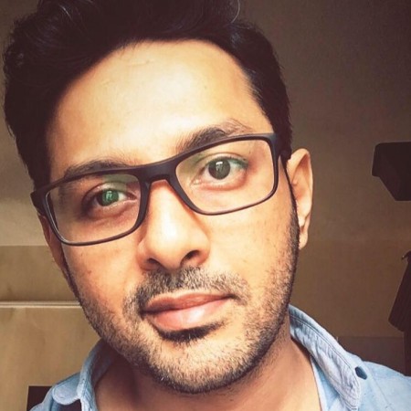 Apurva Asrani suffering from restricted movements on his face. In picture: Bollywood scriptwriter Apurva Asrani Apurva Asrani suffering from restricted movements on his face