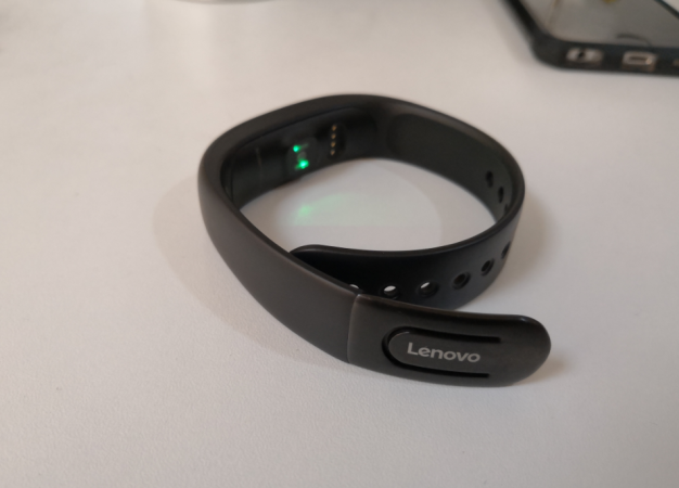 Lenovo HW02 Plus fitness tracker comes with built-in optical heart monitor Lenovo HW02 Plus, review, fitness tracker,