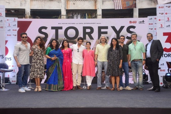 Actors Richa Chadha, Masumeh Makhija, Pulkit Samrat, Renuka Shahane, Aisha Ahmed, Ankit Rathi and director Arjun Mukerjee at the trailer launch of her upcoming film 3 Storeys