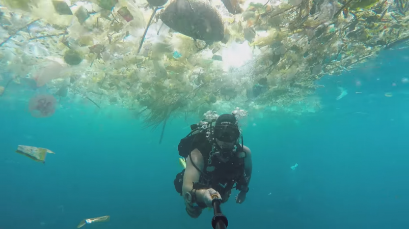 Plastic waste accumulation in the Manta Point, Bali, Indonesia Plastic waste