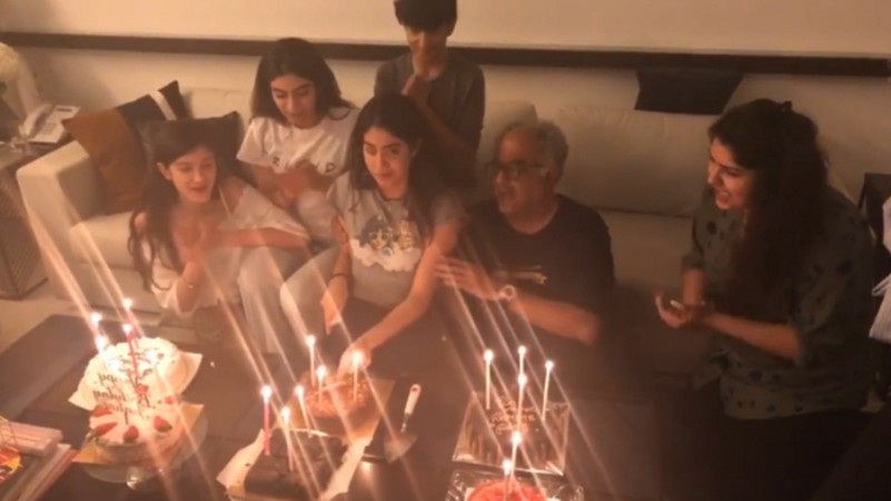 Janhvi Kapoor celebrates her 21st birthday with family Janhvi Kapoor celebrates her 21st birthday with family