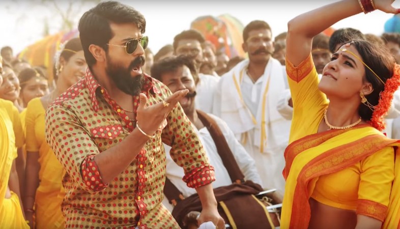 Ram Charan and Samantha in Rangasthalam song Rangamma Mangamma Ram Charan and Samantha in Rangasthalam song Rangamma Mangamma
