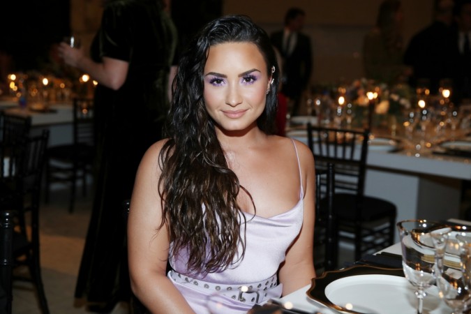 Hot! Demi Lovato goes topless to bed and shares video on ... - 675 x 450 jpeg 62kB