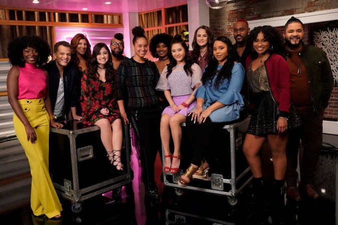 Alicia Keys with her team members Alicia Keys with her team members