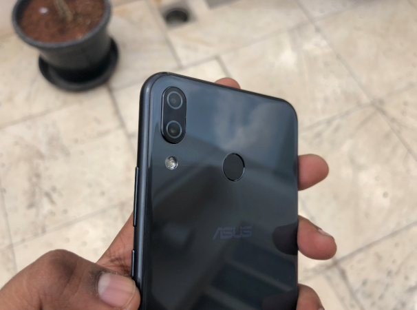 Asus Zenfone 5 comes with dual-camera setup: 12MP (with F1.8 aperture) and 8MP (with 120-degree field of view) Asus, Zenfone 5, design, review