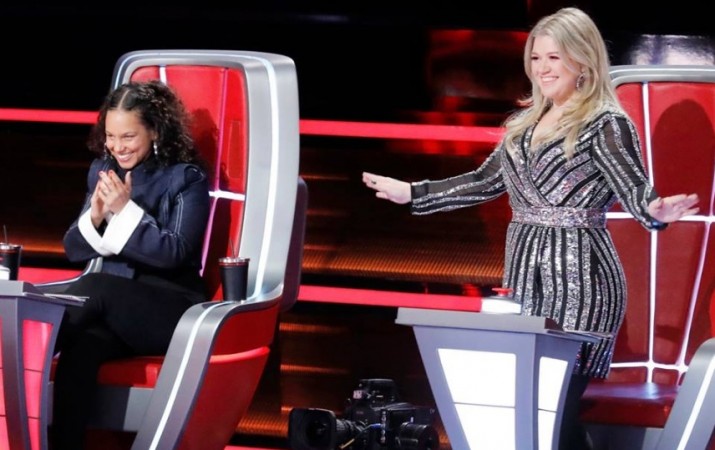 Coaches Alicia Keys and Kelly Clarkson on The Voice season 14 Coaches Alicia Keys and Kelly Clarkson on The Voice season 14