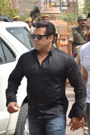 Salman Khan has been sentenced to 5 years in prison Will Salman get bail Friday